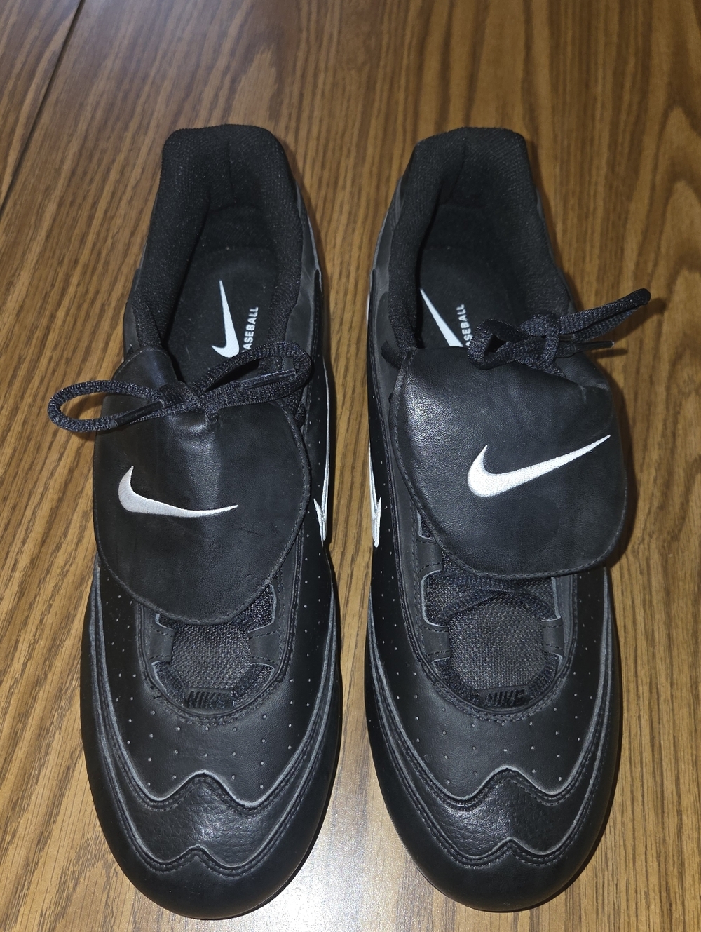 Nike Men's Size 13 Baseball Cleats